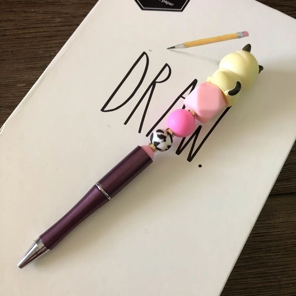 Disney Doorables: Luca: Machiavelli handmade beaded pen